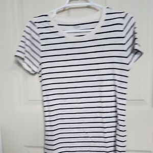 Mossimo Supply Co. Black and White Striped Short Sleeve Tee